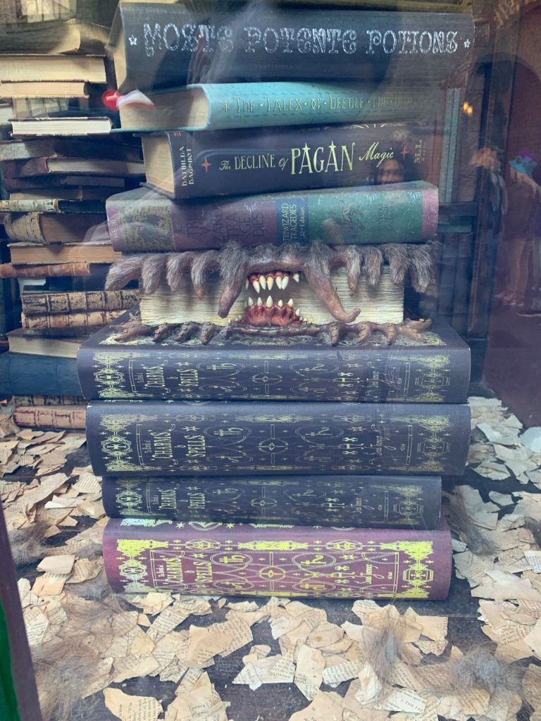 books at wizarding world of harry potter