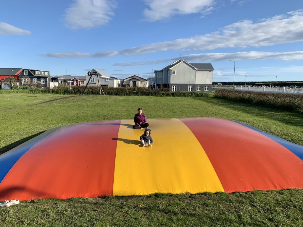 bounce pad Iceland toddler